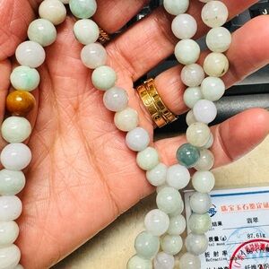 Elegant Jade Beaded Necklace